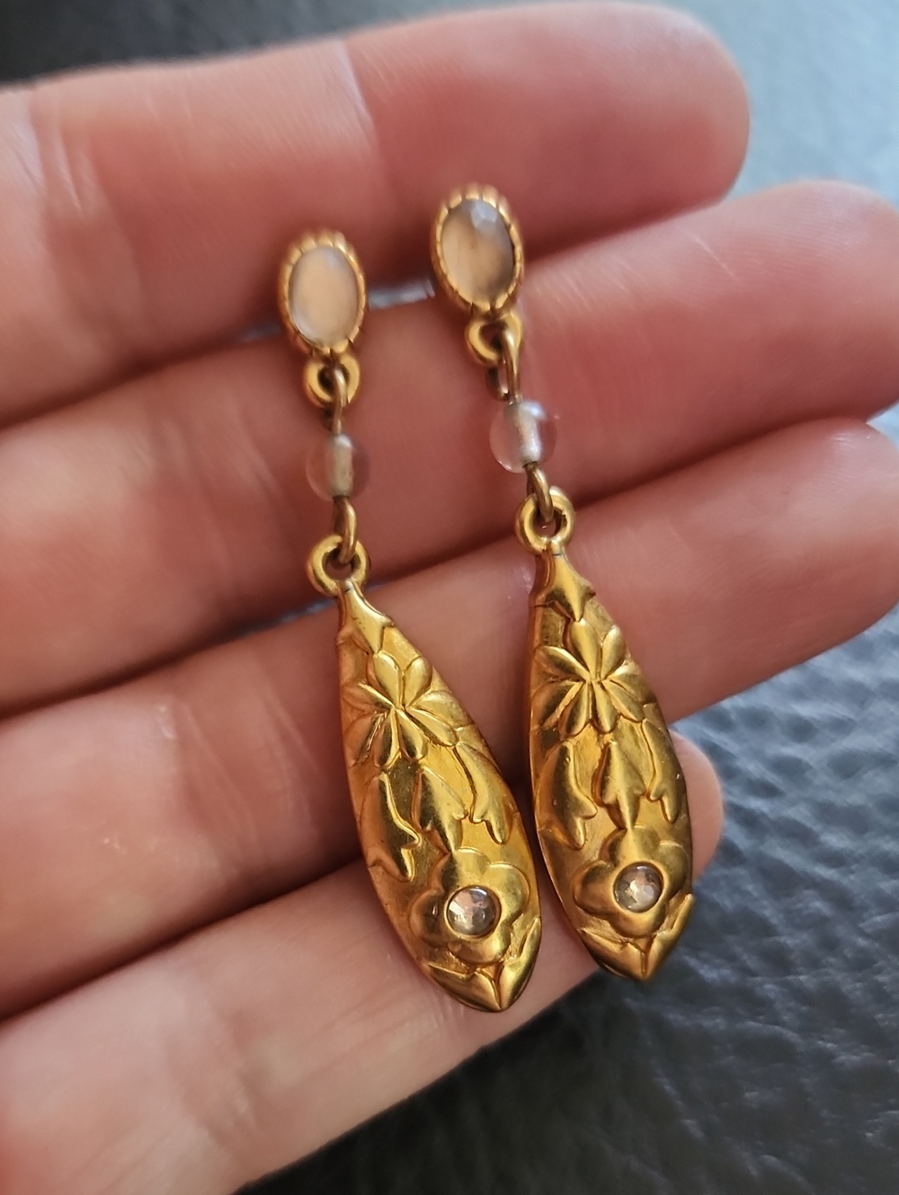 Vintage-Style Gold Floral Drop Earrings - White Accents - Picture 2 of 8